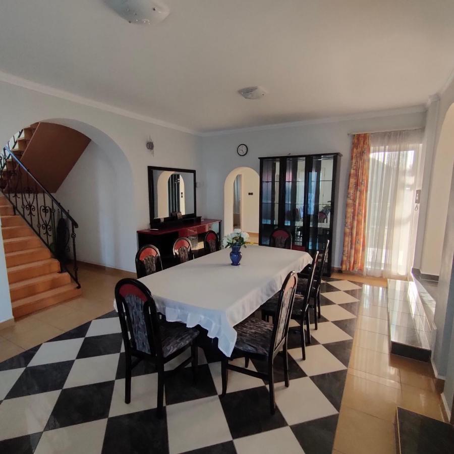 Nikolux Apartman Hajdúszoboszló Esterno foto