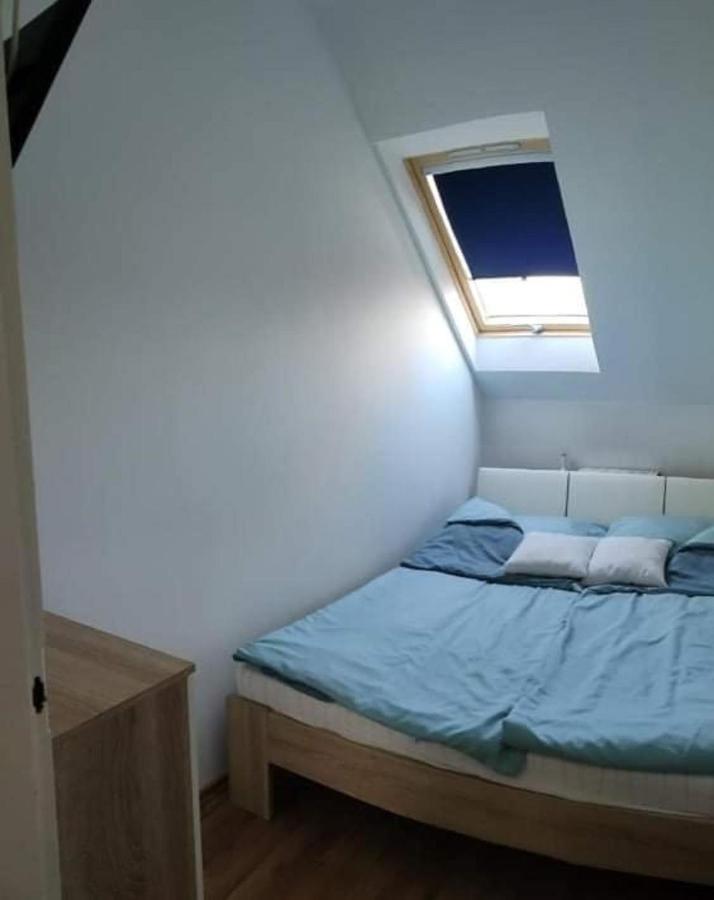 Nikolux Apartman Hajdúszoboszló Esterno foto