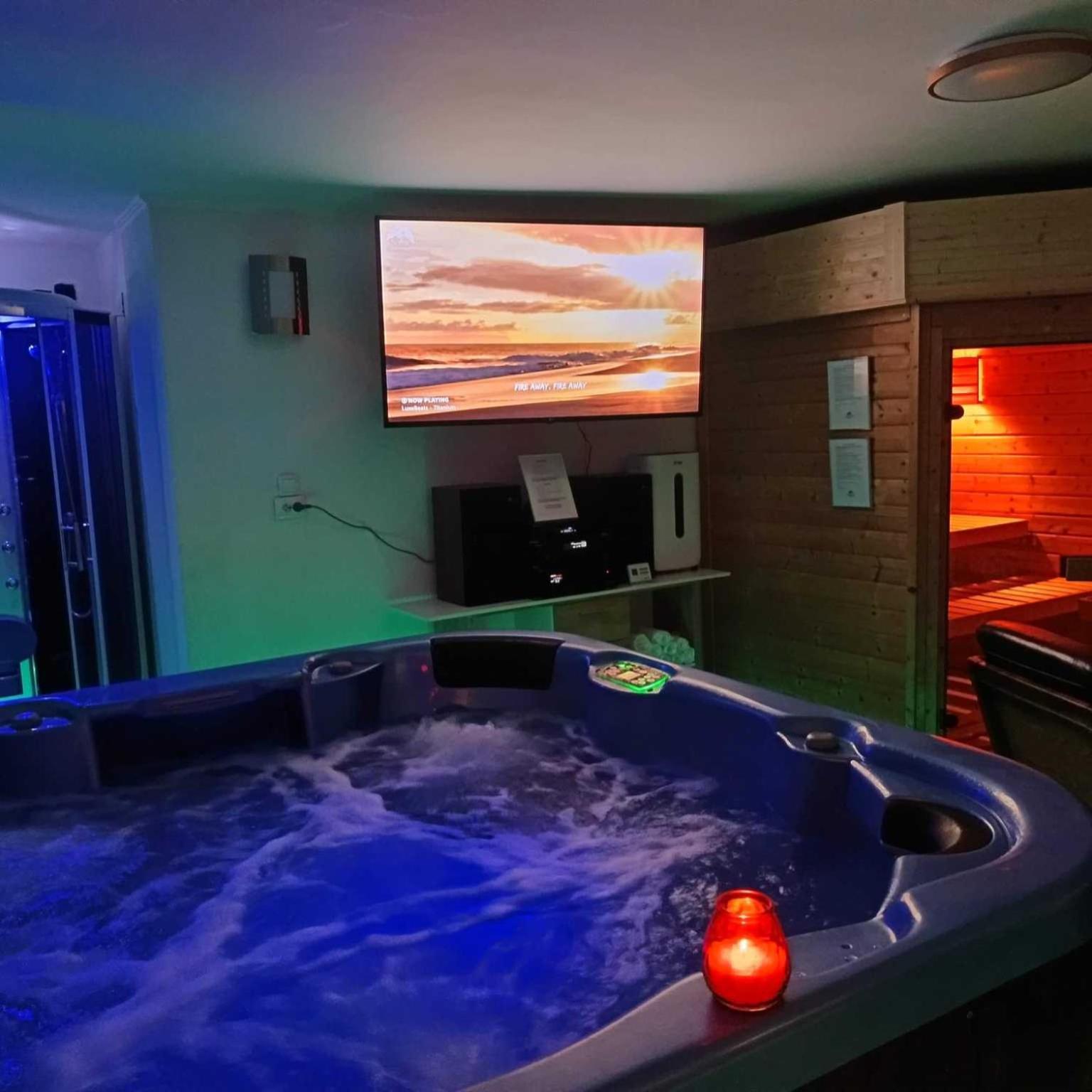 Nikolux Apartman Hajdúszoboszló Esterno foto